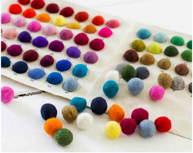 Cartella colori per tappeti di palline Sukhi
