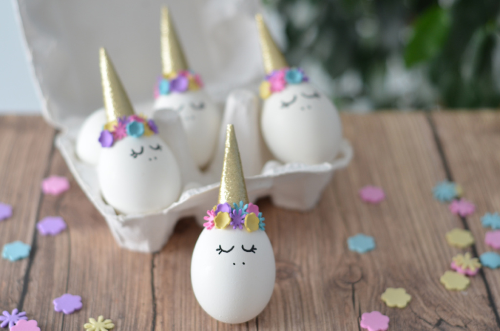uova di pasqua unicorni